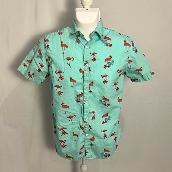 Denim & Flower Other - Denim & Flower Aqua Short-Sleeve Button-Down with Flamingo Print